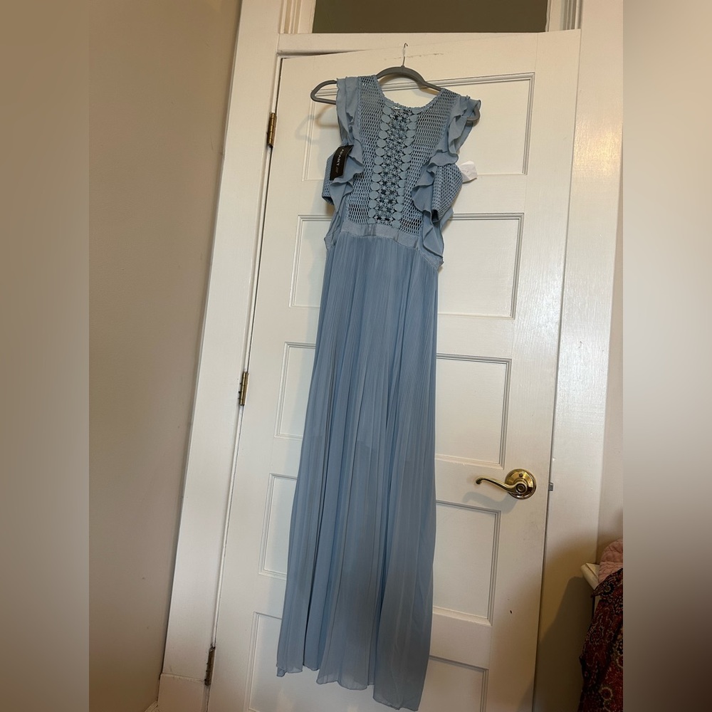 NWT Beautiful light blue goddess dress.